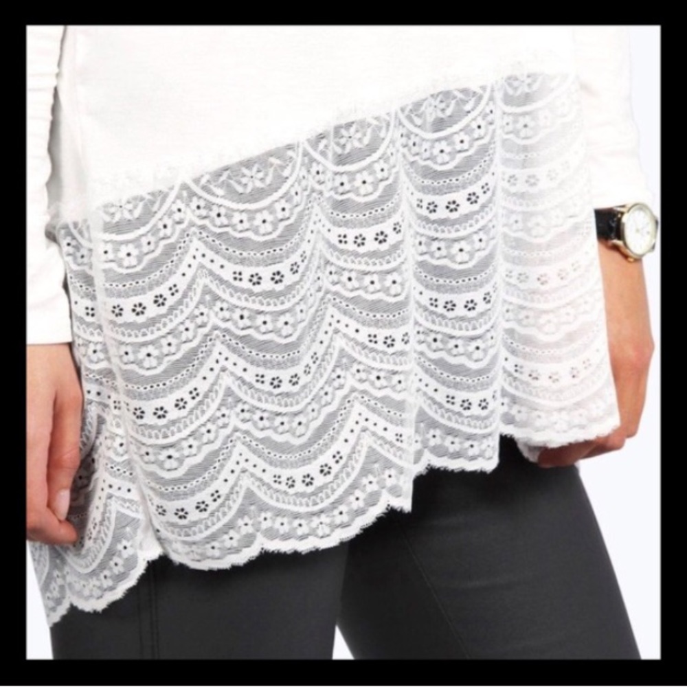 NWT So Soft Black Lace Viscose Top - Picture 3 of 4